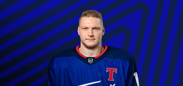 На пробный контракт в торпедовский фарм-клуб взят Донат Стальнов